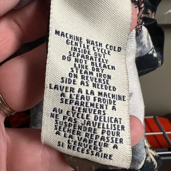 3/$15 Jamaica Bay Floral Button Up Vacation Blouse - Picture 5 of 5